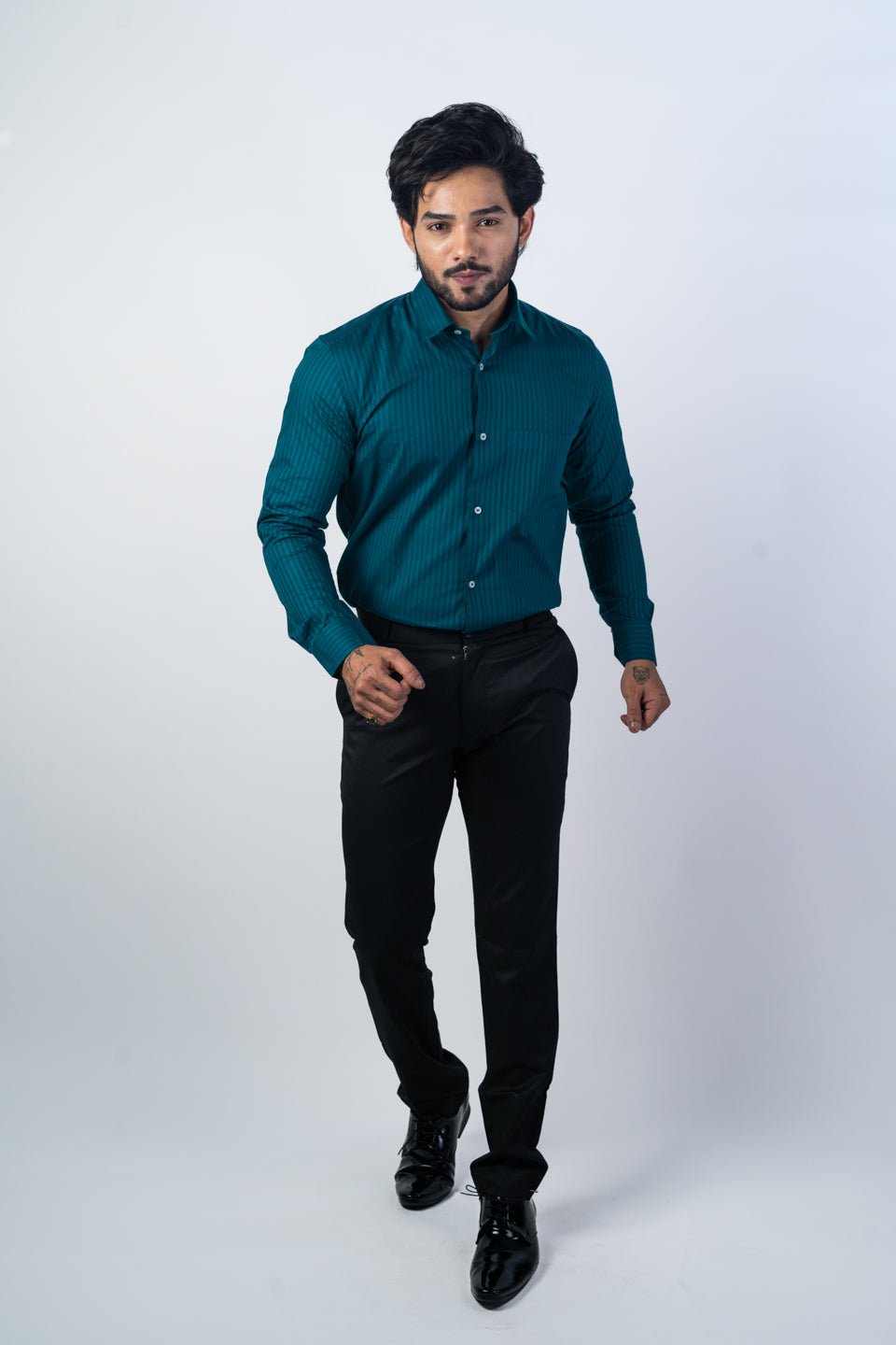 Peacock Color vertical Cotton stripe Shirt For Men - Punekar Cotton